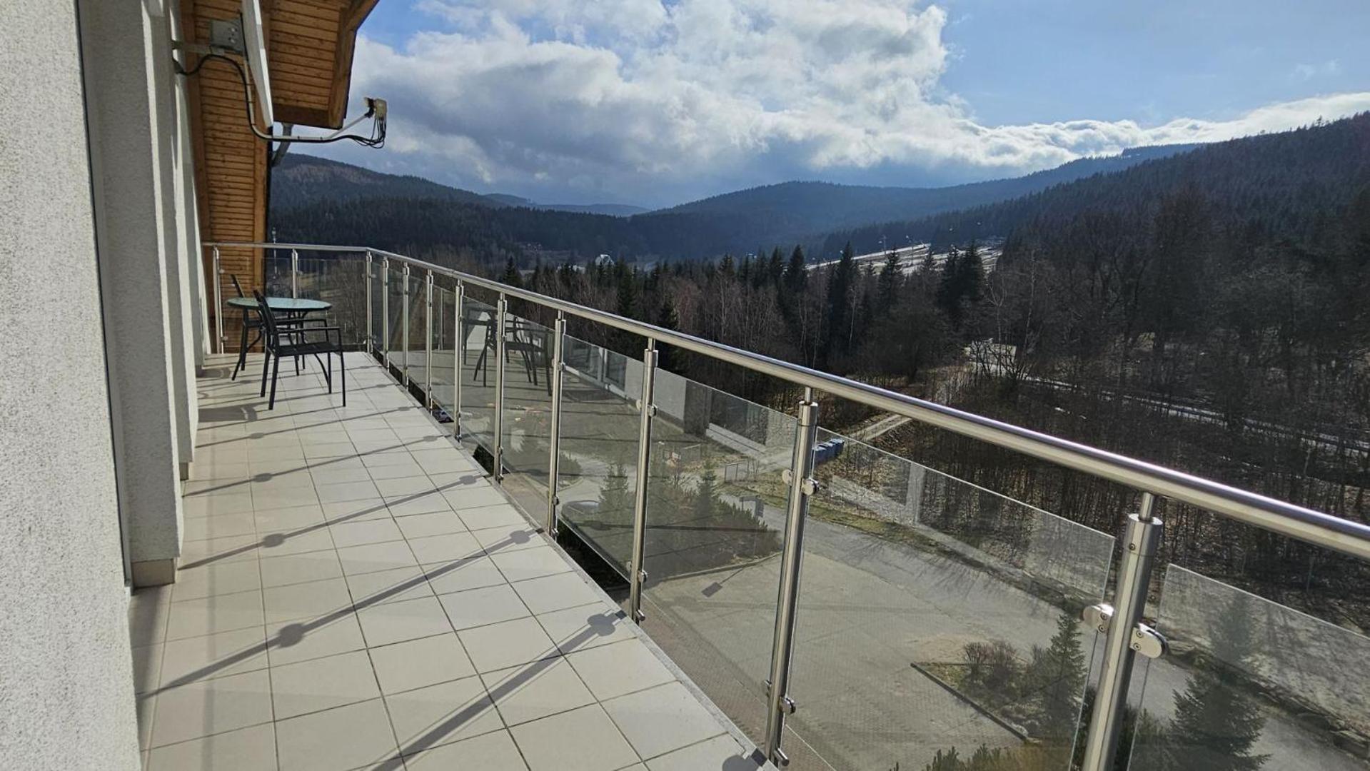 Panorama - Czarna Gora Resort By Sun & Snow Z Basenem I Sniadaniem Сенна Экстерьер фото